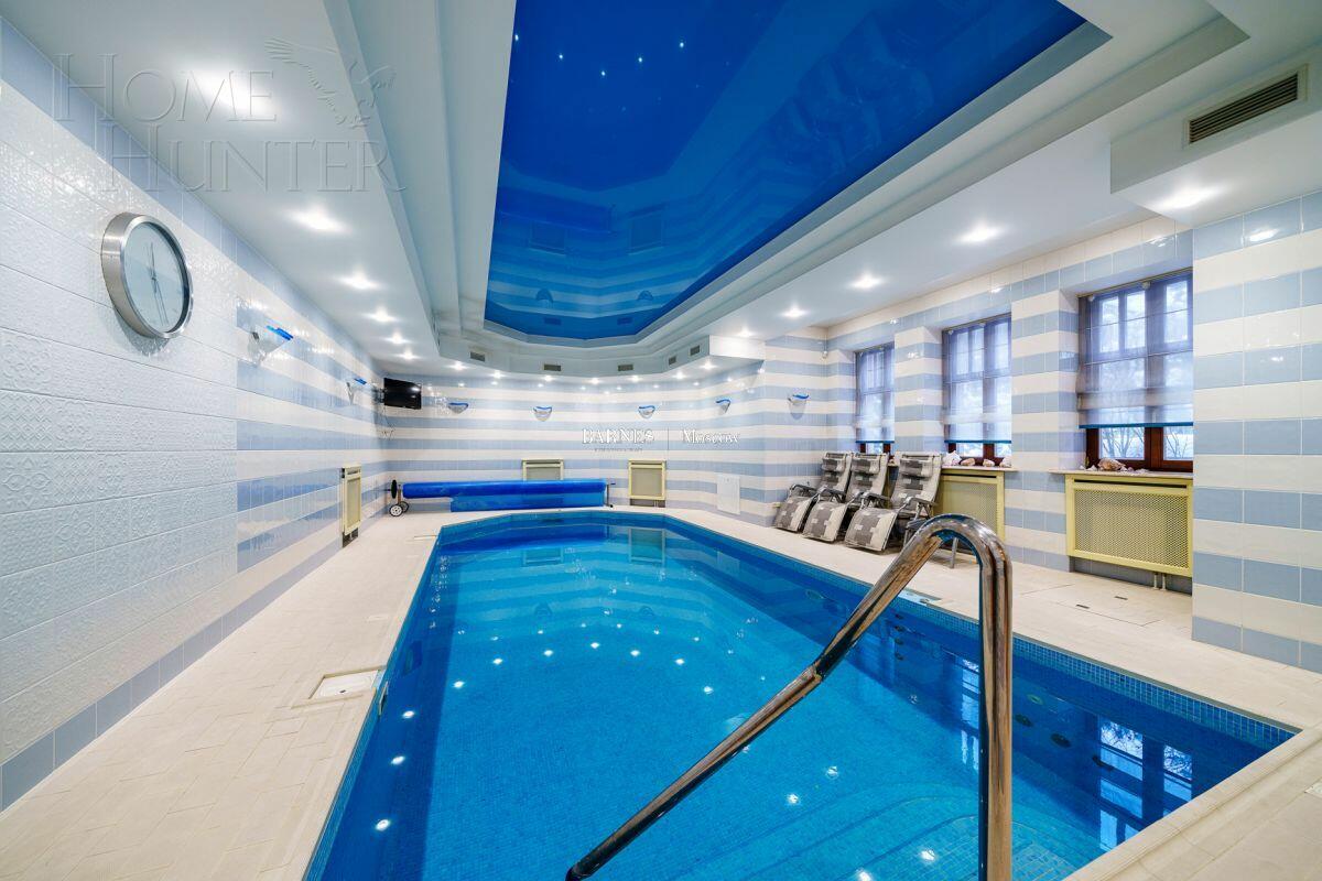 2-этажный коттедж 761 м² с отделкой