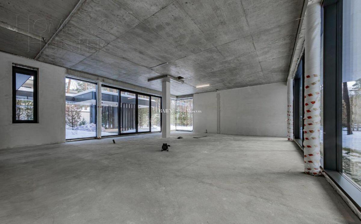 2-этажный коттедж 1 050 м² без отделки