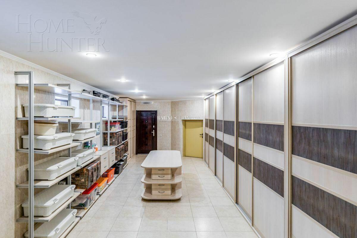 2-этажный коттедж 1 624 м² с отделкой