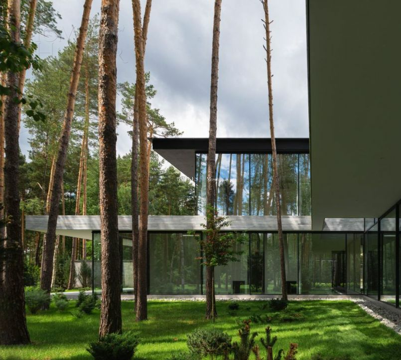 2-этажный коттедж 1 050 м² без отделки