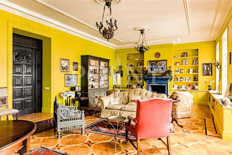 2-УРОВНЕВАЯ КВАРТИРА С ОТДЕЛКОЙ 315 М² НА 4 ЭТАЖЕ