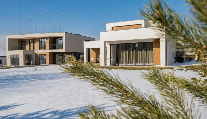 2-этажный коттедж 348.5 м² с отделкой