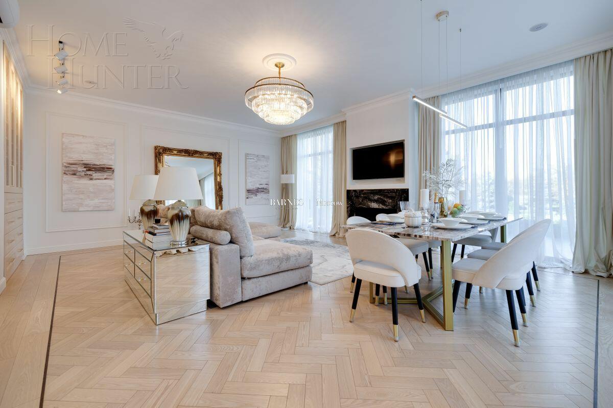 2-этажный коттедж 300 м² с отделкой