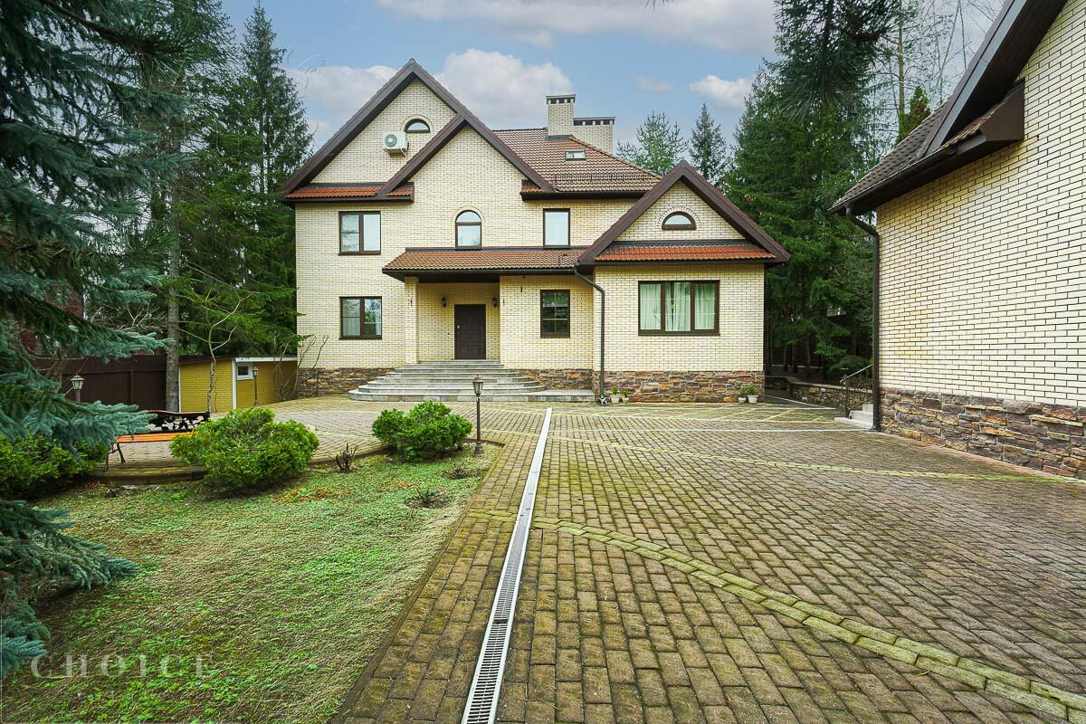 2-этажный коттедж 456.4 м² с отделкой