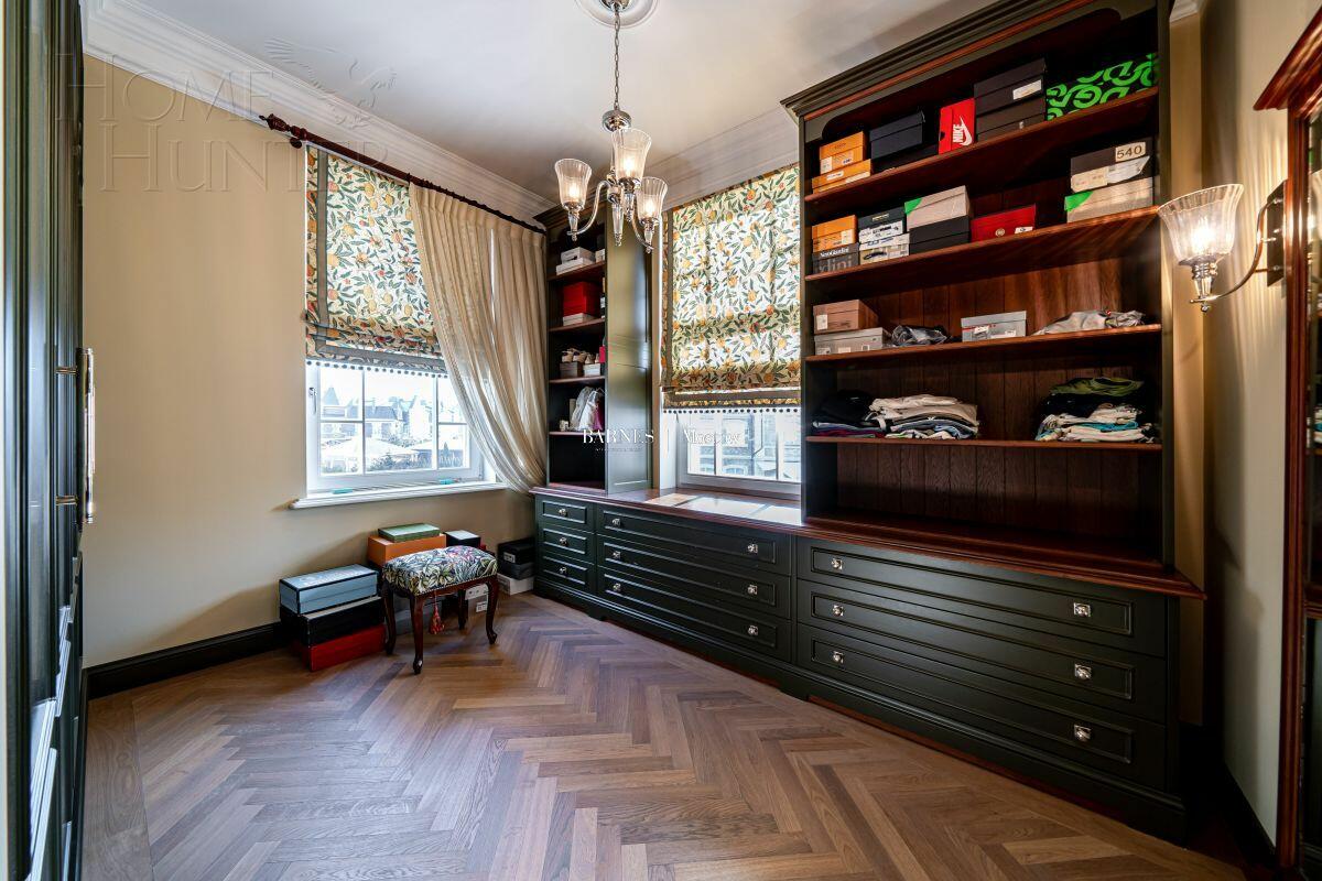 2-этажный таунхаус 420 м² с отделкой