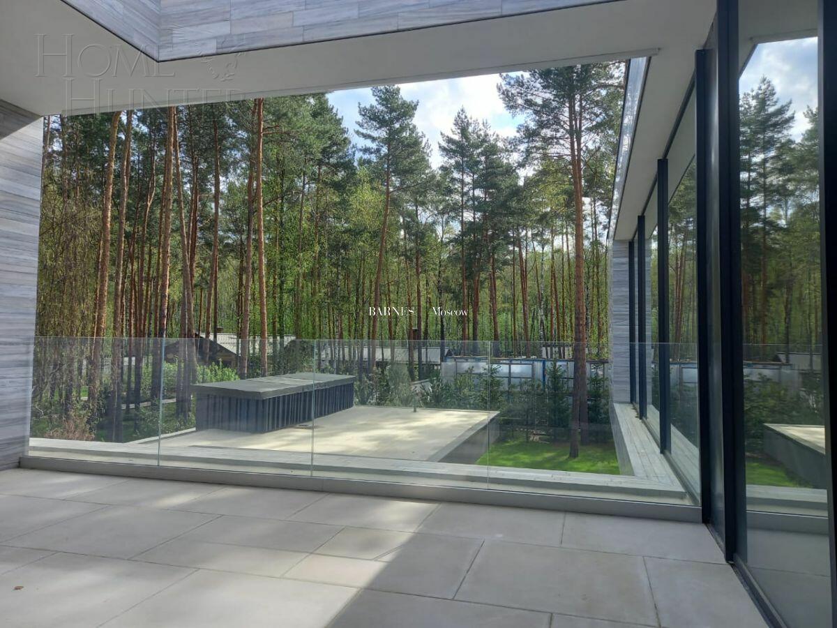 2-этажный коттедж 1 050 м² без отделки