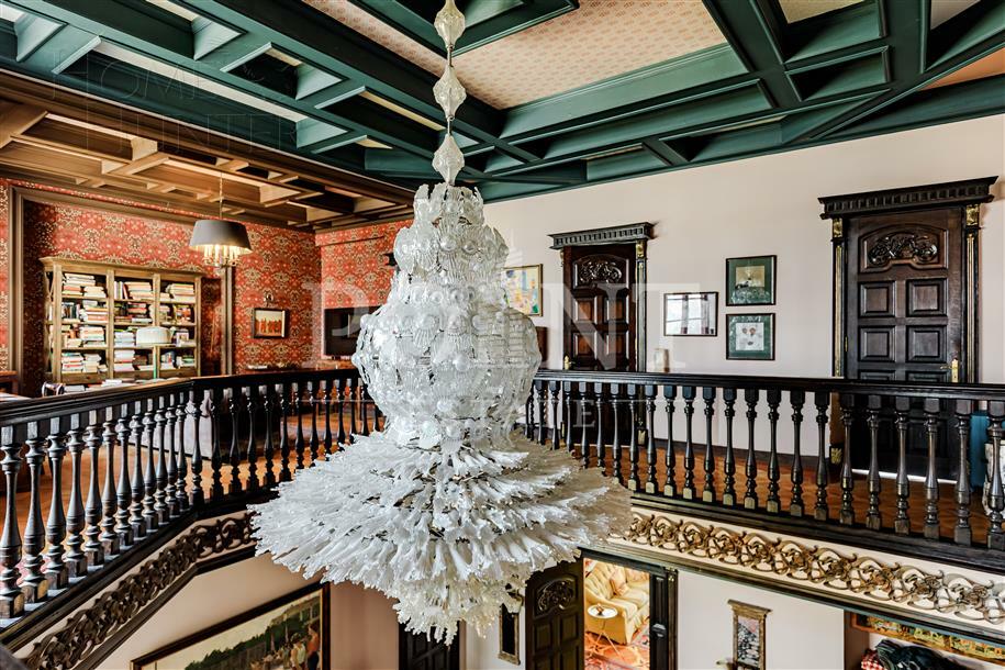 2-УРОВНЕВАЯ КВАРТИРА С ОТДЕЛКОЙ 315 М² НА 4 ЭТАЖЕ