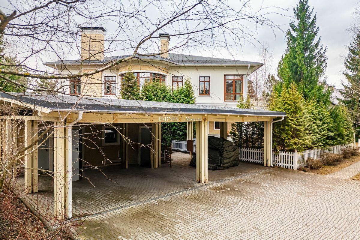 2-этажный коттедж 402.8 м² с отделкой