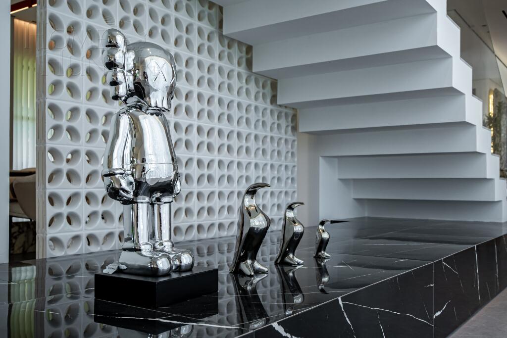 2-этажный коттедж 698 м² с отделкой