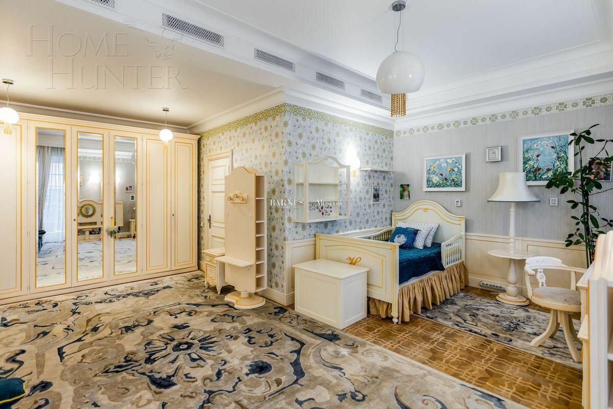 2-этажный коттедж 1 624 м² с отделкой