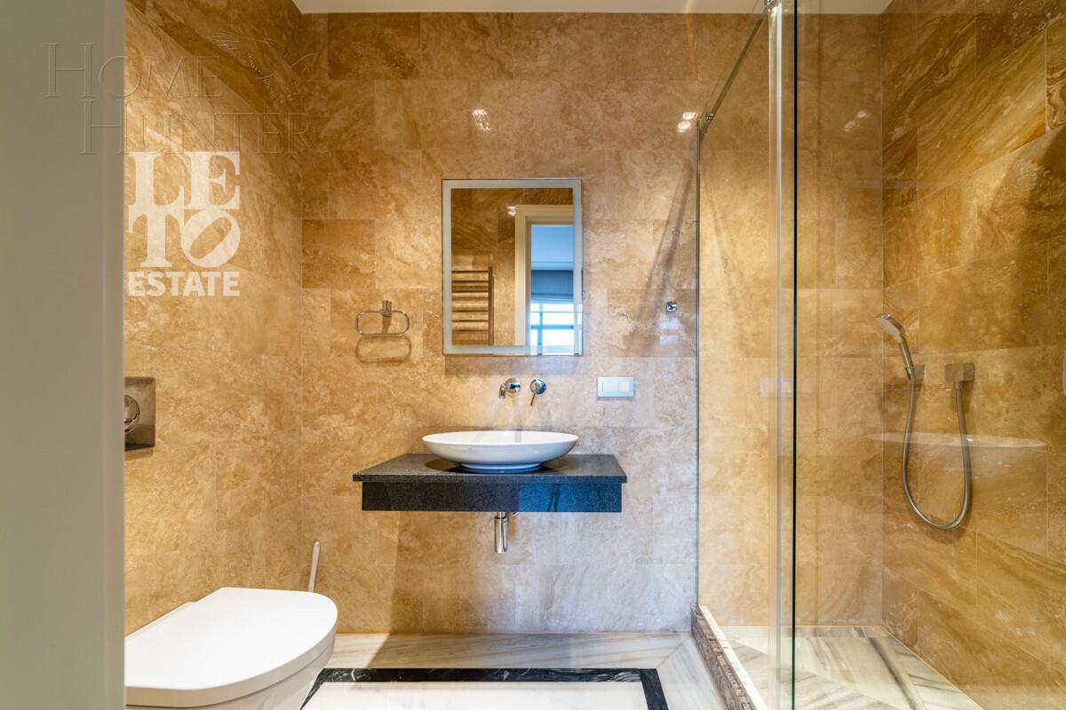 2-этажный коттедж 650 м² с отделкой