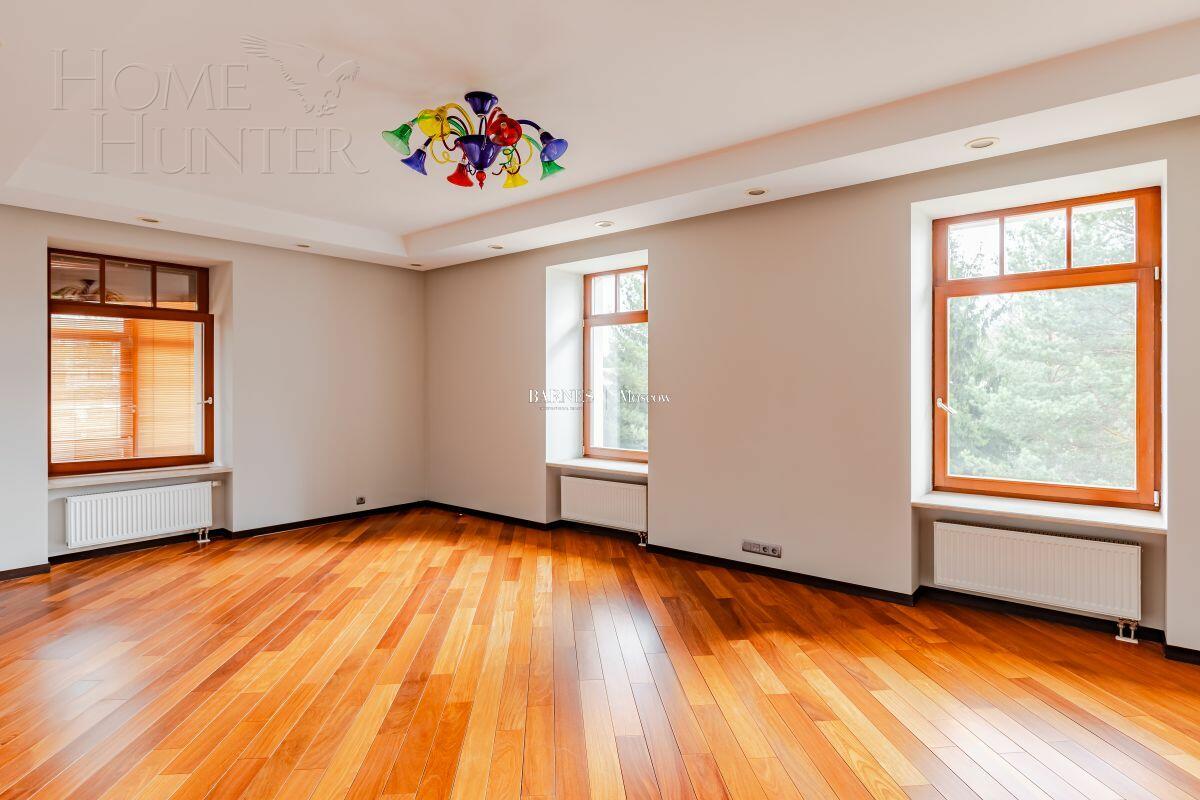 2-этажный коттедж 402.8 м² с отделкой