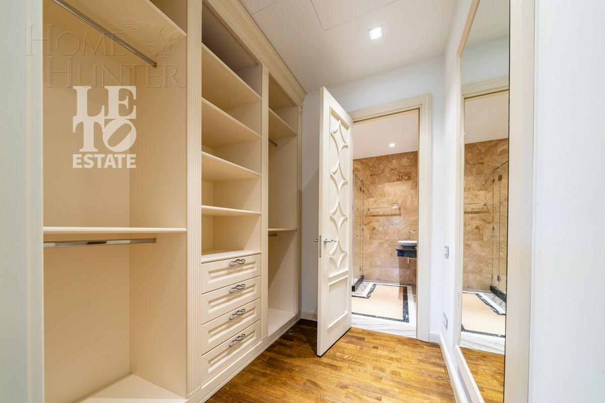 2-этажный коттедж 650 м² с отделкой