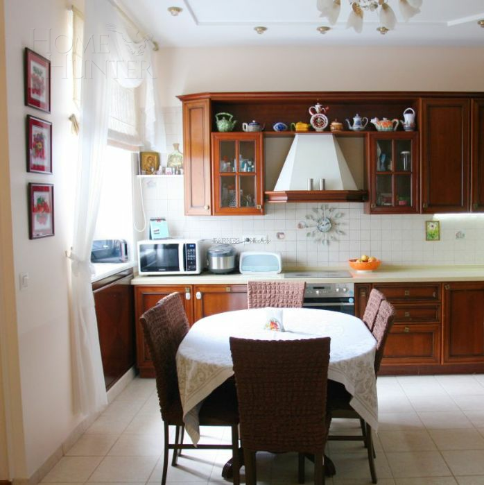 2-этажный коттедж 480 м² с отделкой