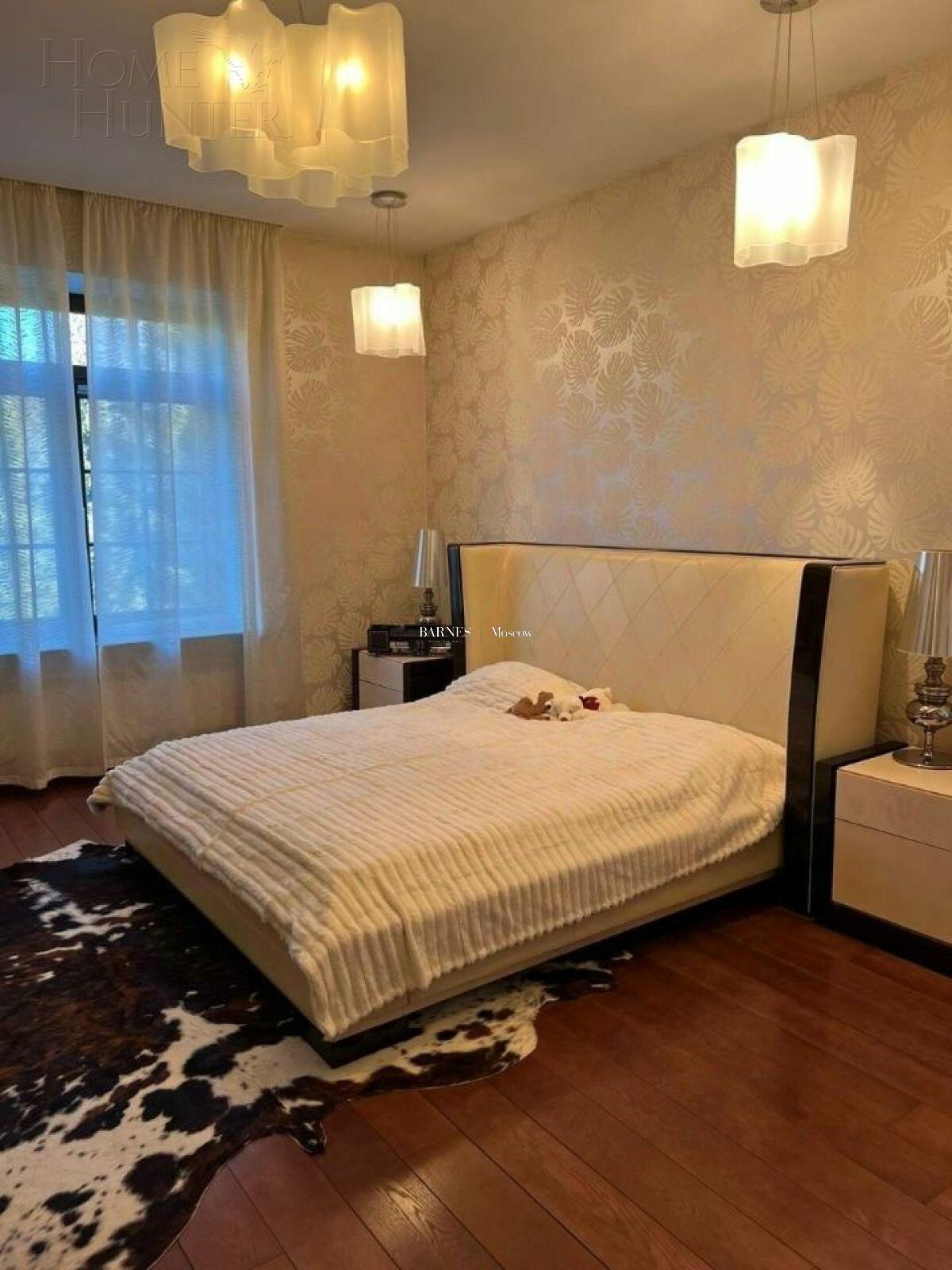 2-этажный коттедж 690 м² с отделкой
