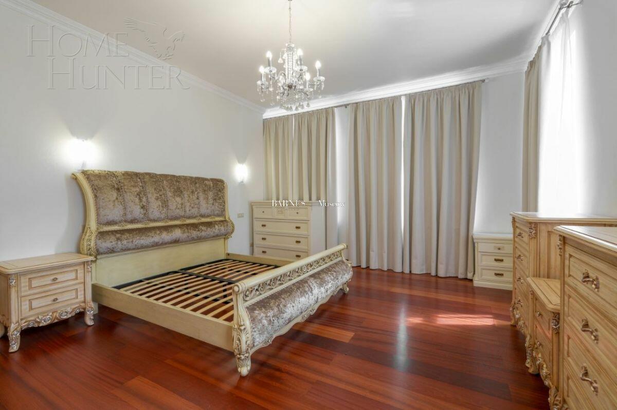 2-этажный коттедж 1 378 м² с отделкой