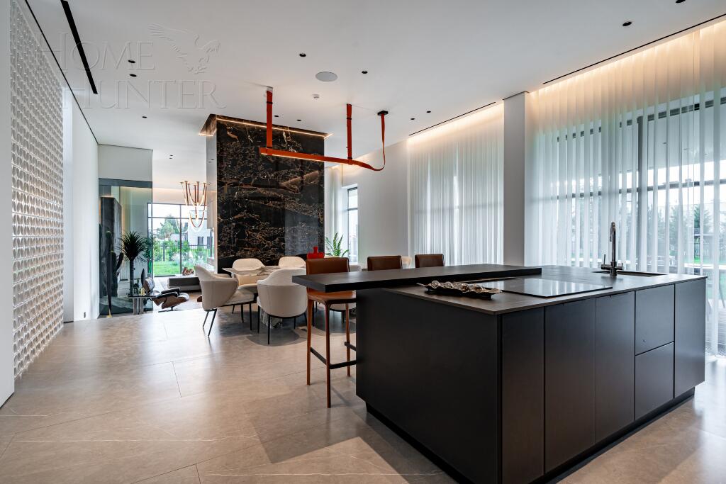 2-этажный коттедж 698 м² с отделкой