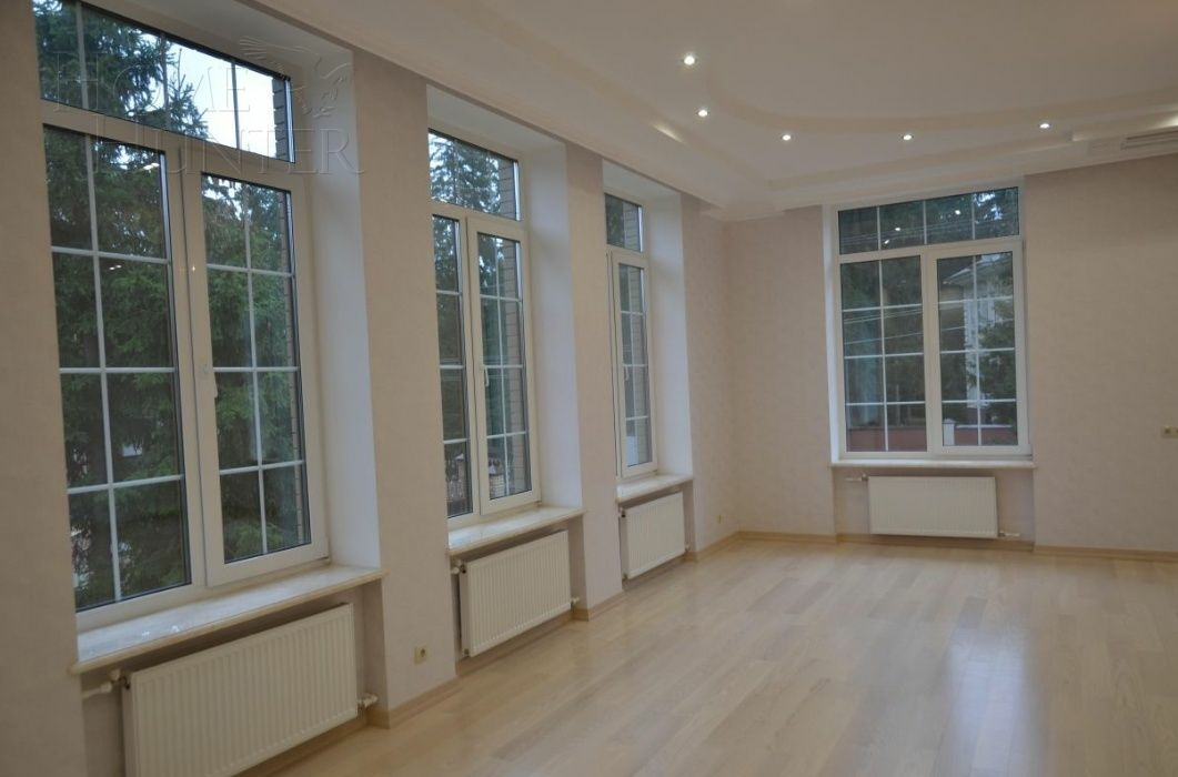 2-этажный коттедж 567.3 м² с отделкой