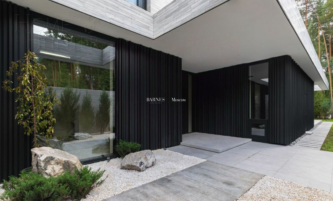 2-этажный коттедж 1 050 м² без отделки