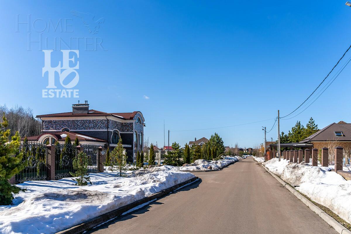 2-этажный коттедж 345 м² с отделкой