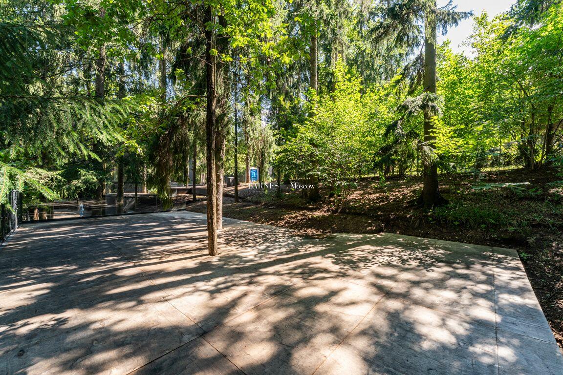 2-этажный коттедж 1 050 м² без отделки