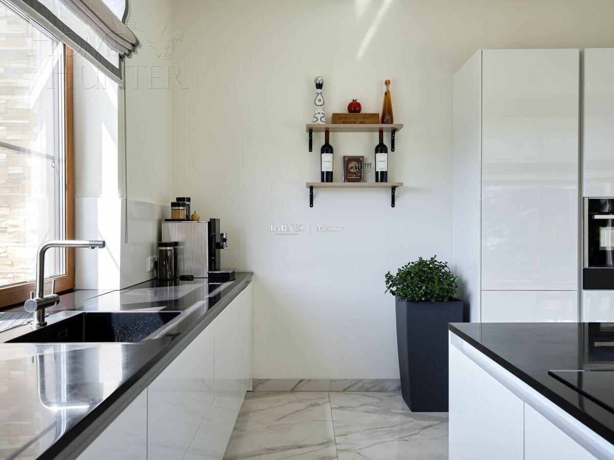 2-этажный коттедж 364 м² с отделкой