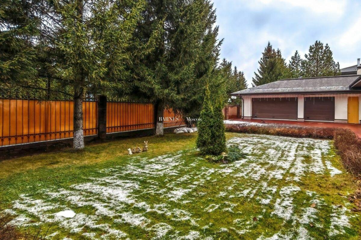 2-этажный коттедж 866 м² с отделкой