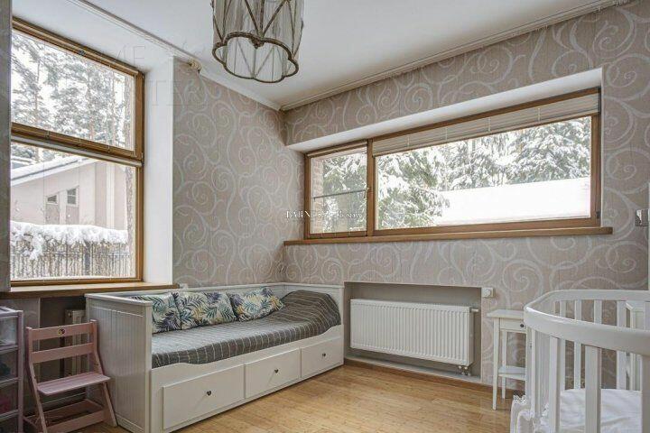 2-этажный коттедж 600 м² с отделкой