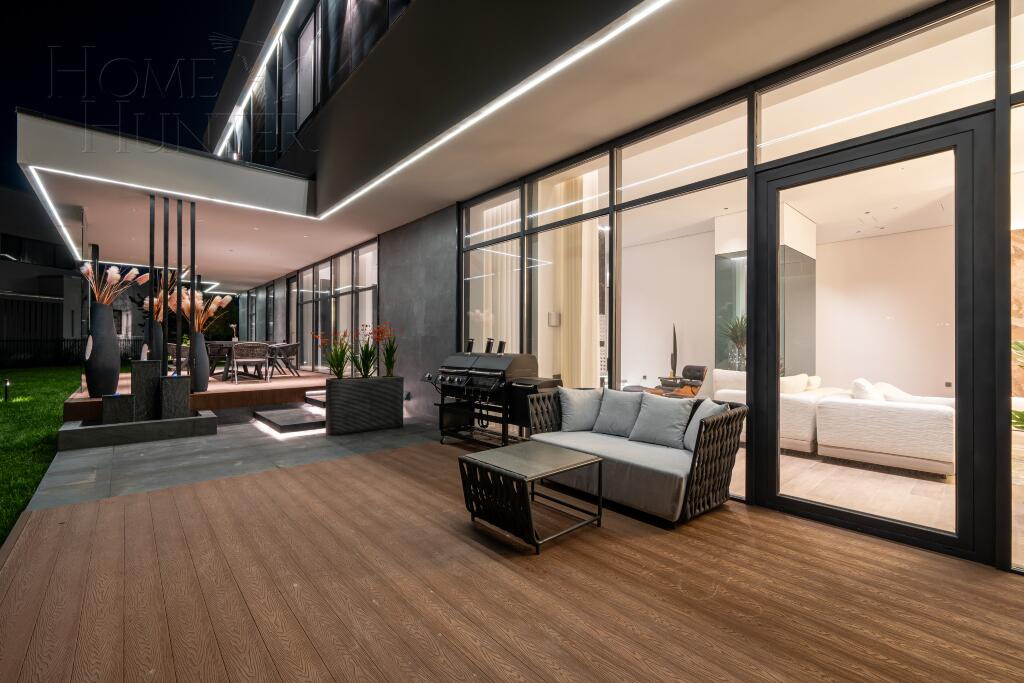 2-этажный коттедж 698 м² с отделкой