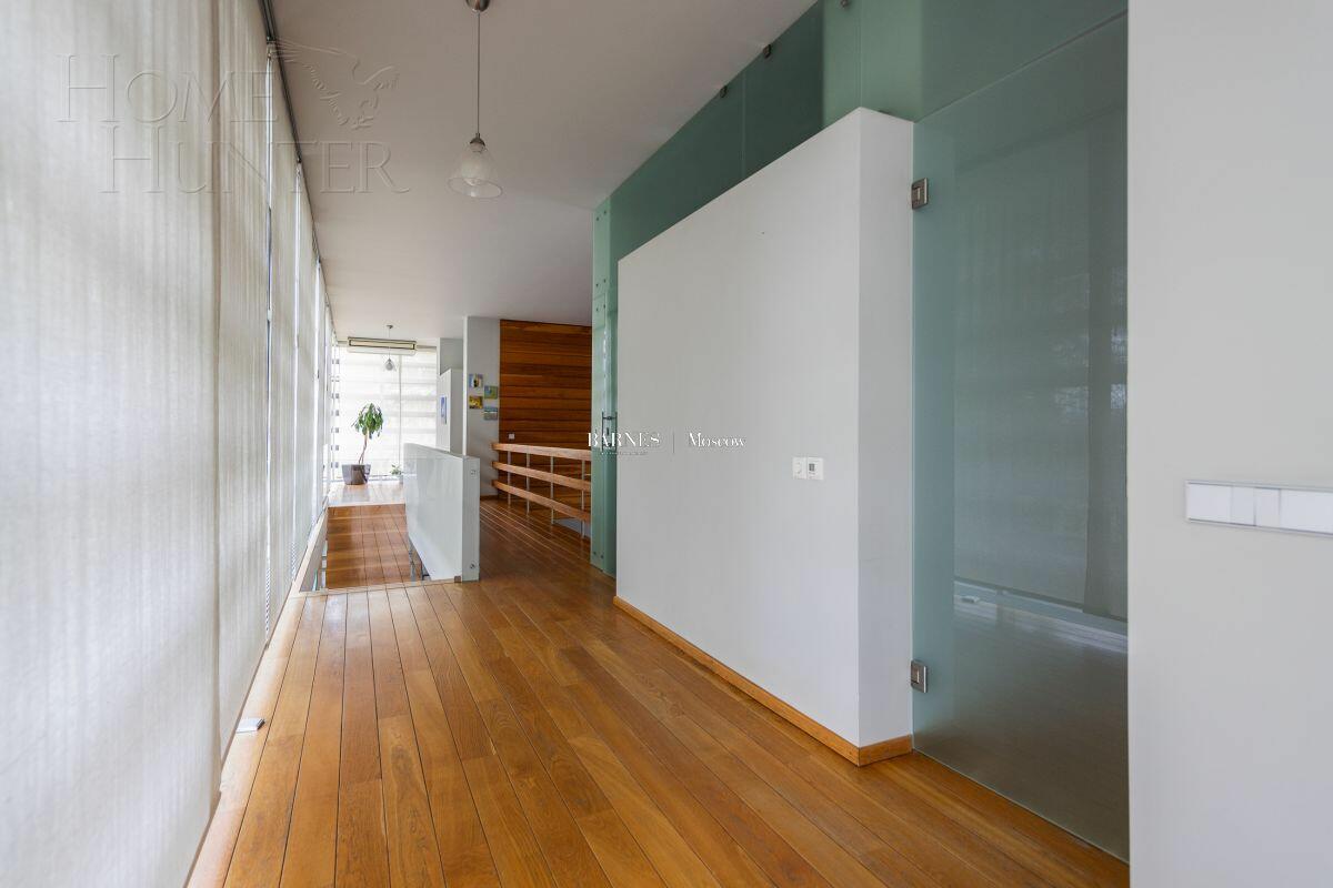 2-этажный коттедж 265.9 м² с отделкой