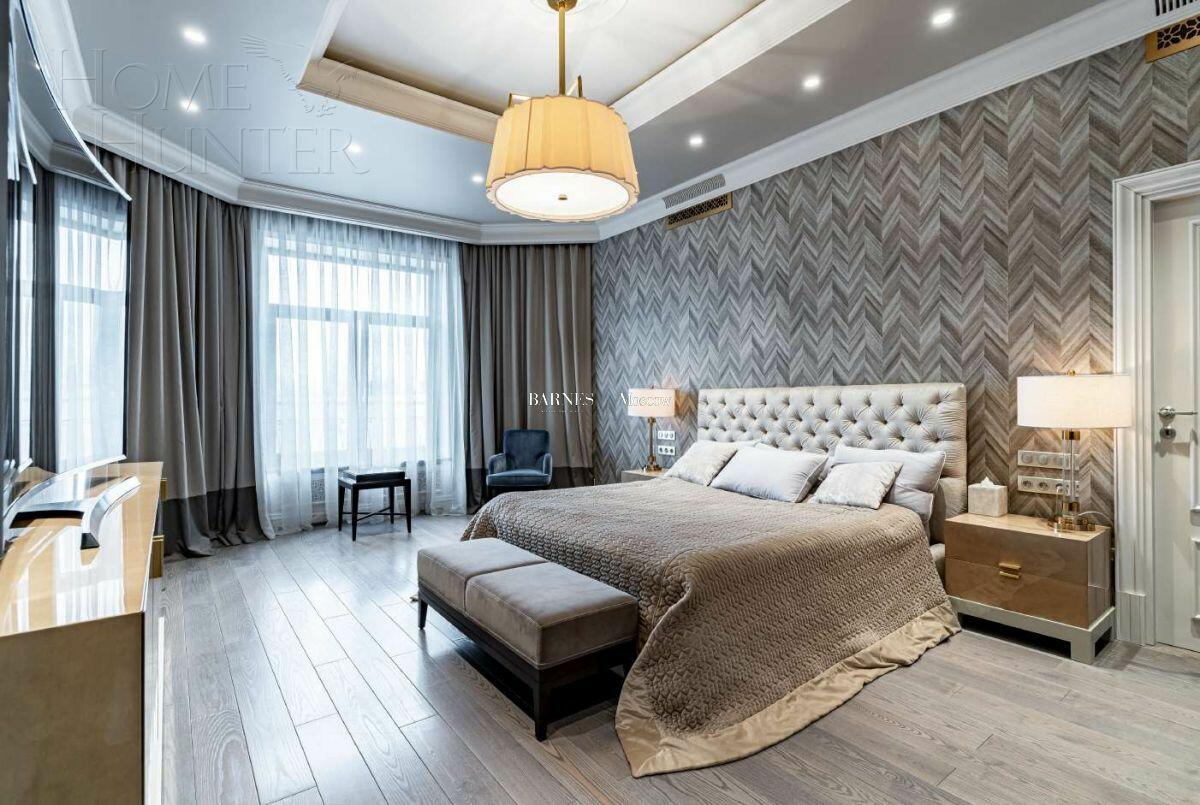 2-этажный коттедж 1 500 м² с отделкой
