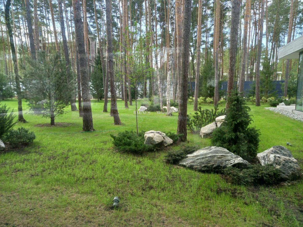 2-этажный коттедж 1 050 м² без отделки