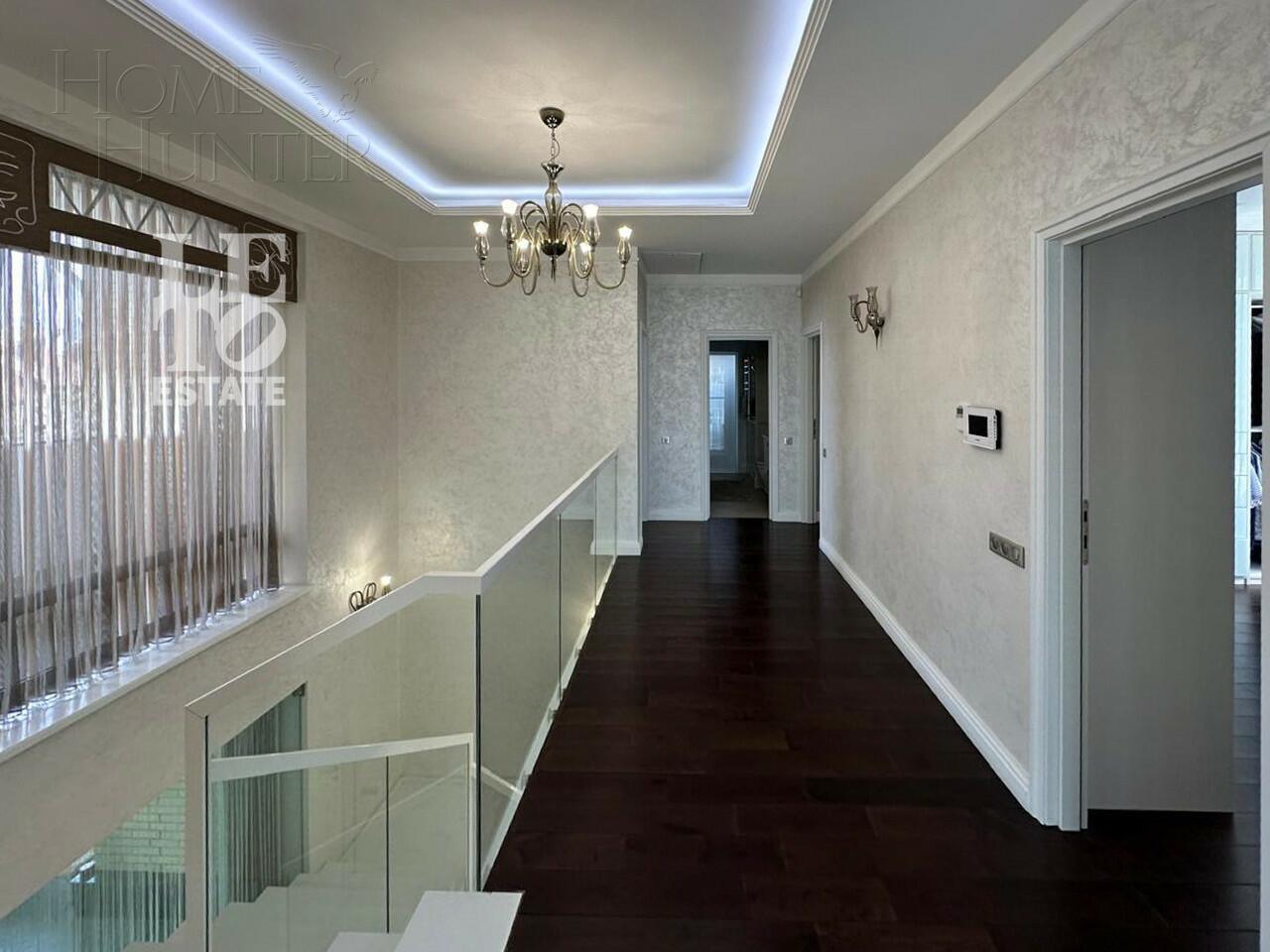 2-этажный коттедж 345 м² с отделкой