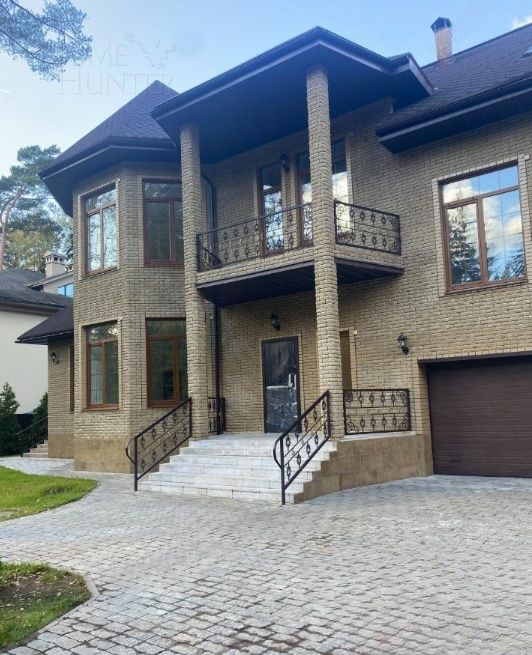 2-этажный коттедж 567.3 м² с отделкой