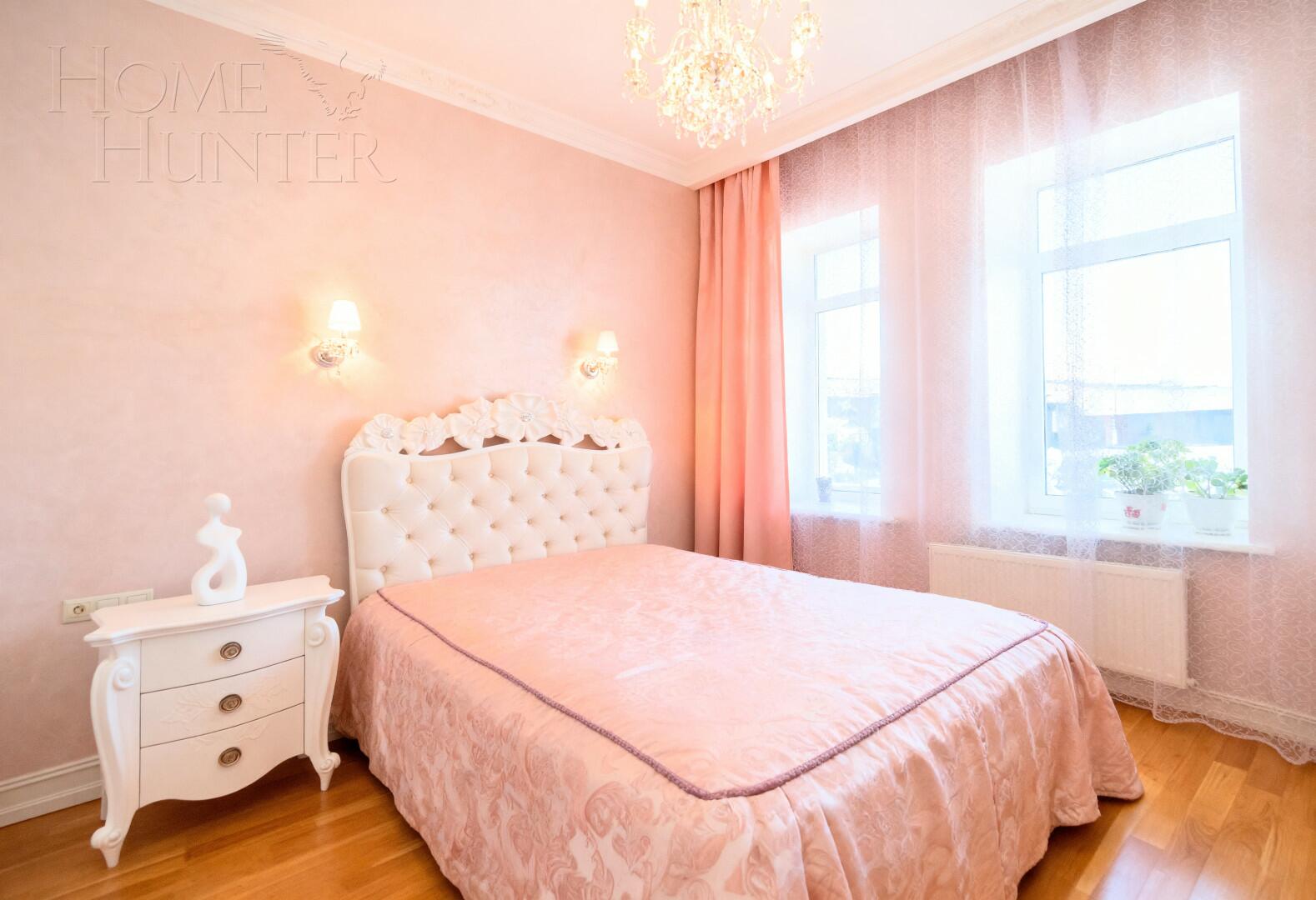 3-этажный коттедж 707.9 м² с отделкой