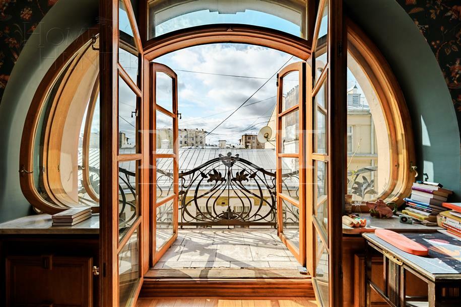 2-УРОВНЕВАЯ КВАРТИРА С ОТДЕЛКОЙ 315 М² НА 4 ЭТАЖЕ