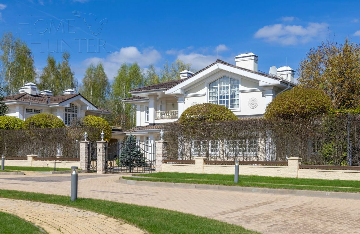 2-этажный коттедж 612 м² с отделкой