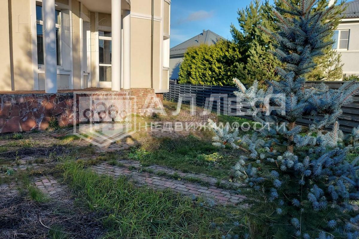 2-этажный коттедж 300 м² без отделки