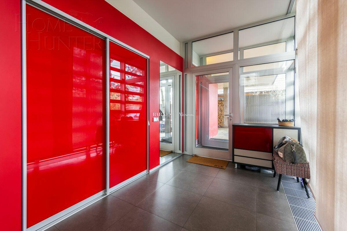 2-этажный коттедж 265.9 м² с отделкой