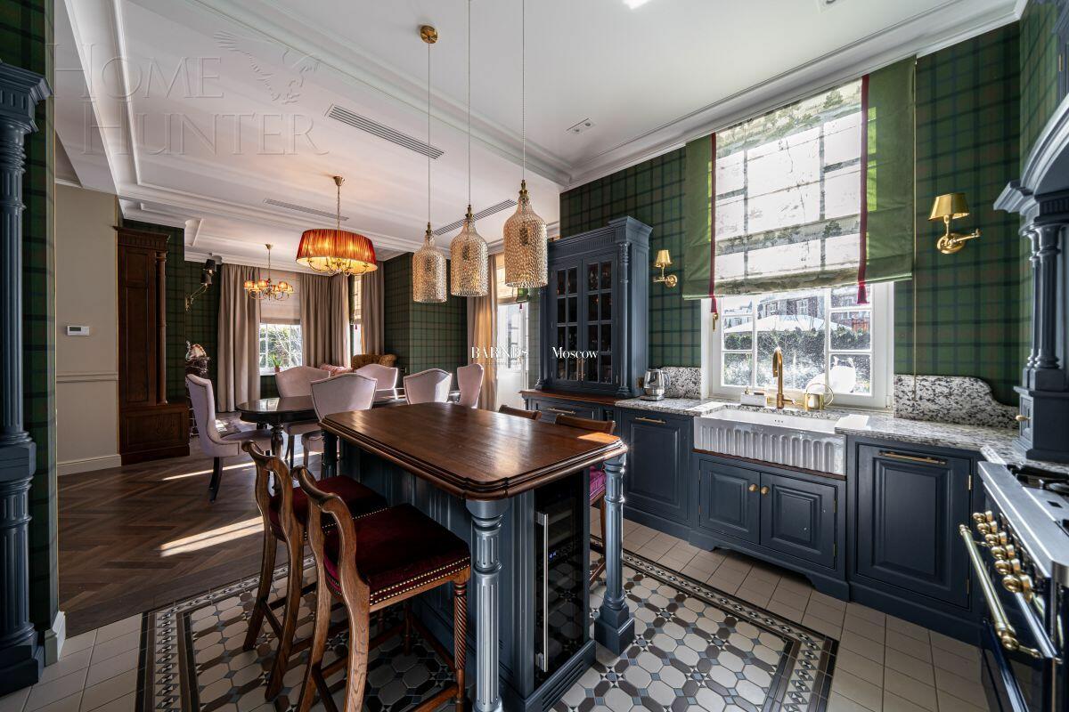 2-этажный таунхаус 420 м² с отделкой