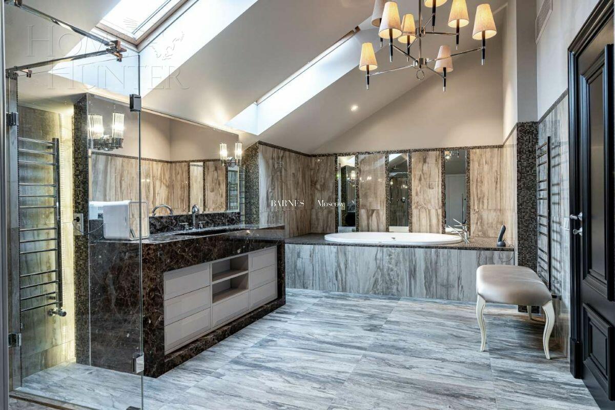 2-этажный коттедж 1 500 м² с отделкой