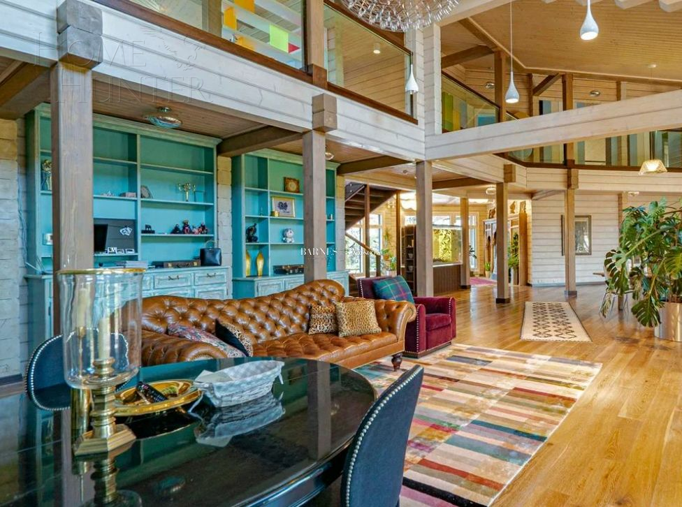 2-этажный коттедж 1 456 м² с отделкой