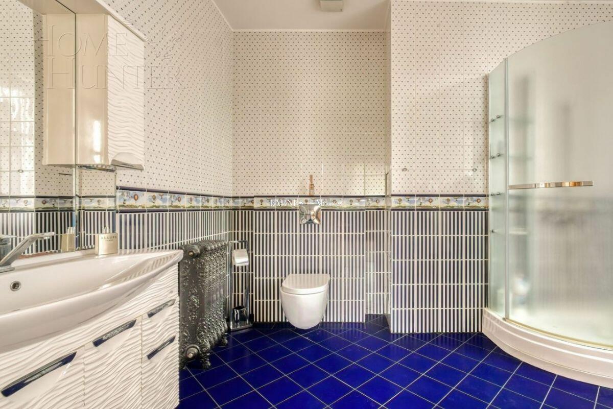 2-этажный коттедж 866 м² с отделкой