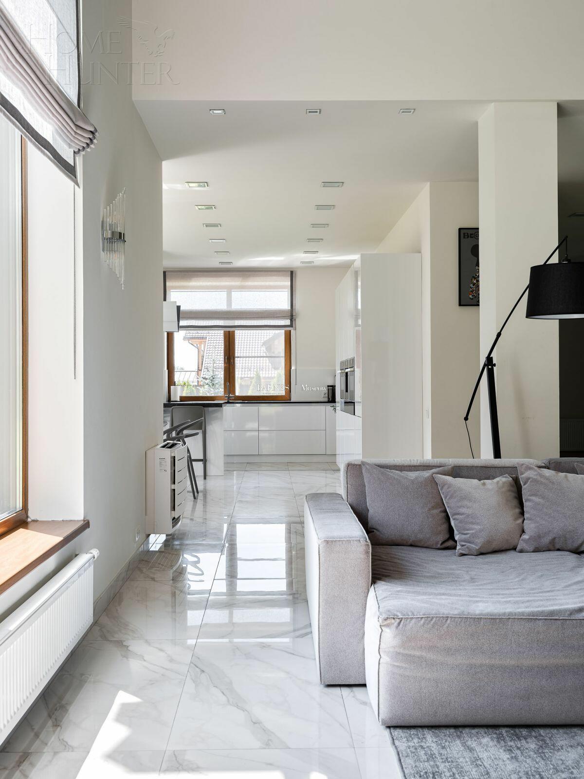 2-этажный коттедж 364 м² с отделкой