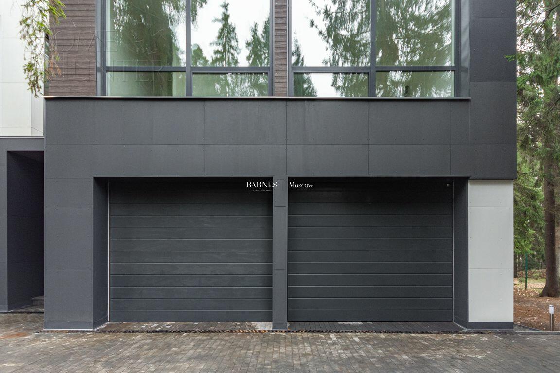 2-этажный коттедж 1 050 м² без отделки