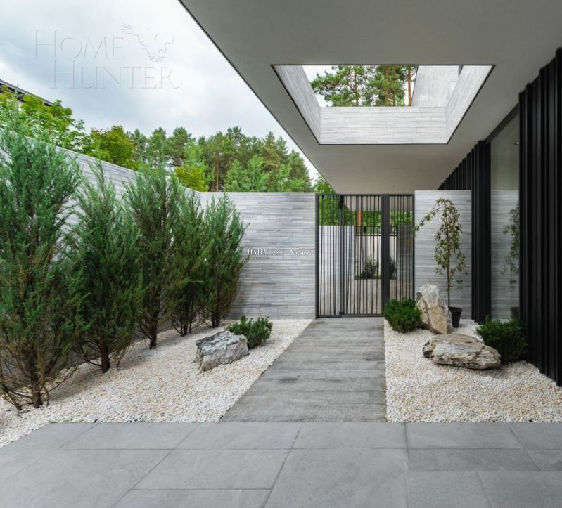 2-этажный коттедж 1 050 м² без отделки