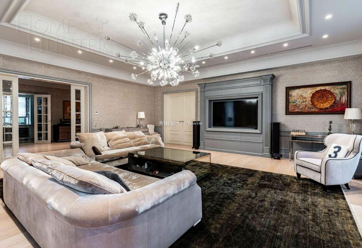 2-этажный коттедж 1 500 м² с отделкой