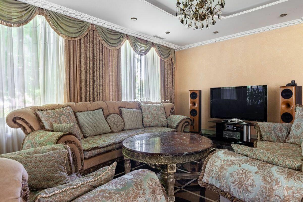 2-этажный коттедж 700 м² с отделкой