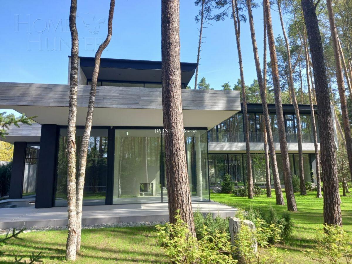 2-этажный коттедж 1 050 м² без отделки