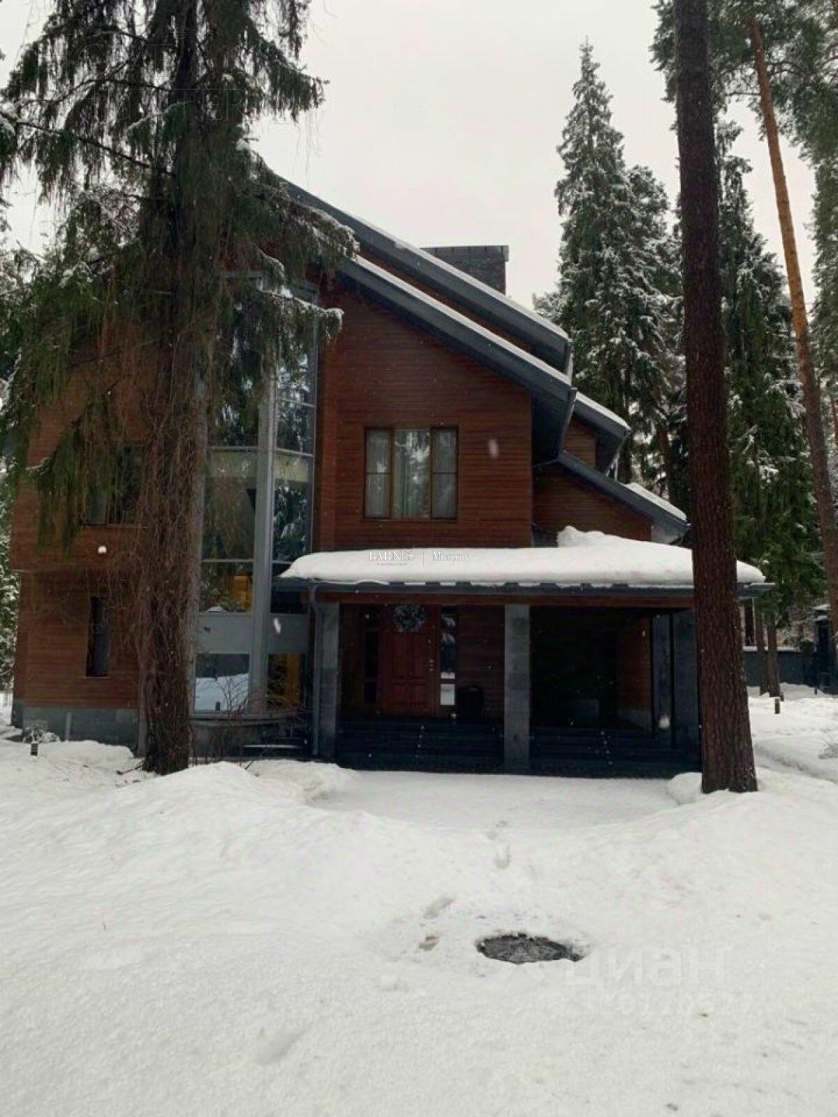 2-этажный коттедж 960 м² с отделкой